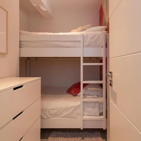 In With Stunning Sea View