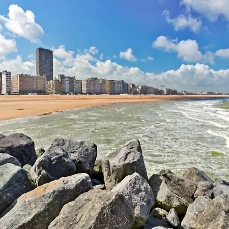 شقة In With Stunning Sea View *